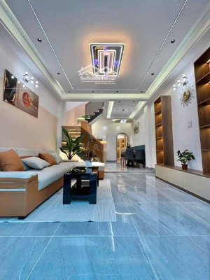 bán nhà sang rước may về liền. tân kỳ tân quý. ngay aeon tân phú. 2 tầng. dt: 60m2. đẹp long lanh