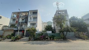 chính chủ cần bán lô đất nền 90m2 quận 7