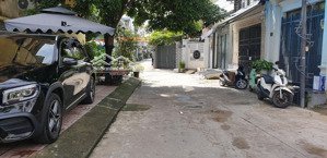 nhà 4 tầng, khu vip bùi minh trực q8, diện tích 4.5 x 11, chỉ 9.x tỷ, xe hơi đậu cửa thoải mái