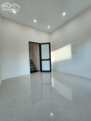 NHỈNH 1 TỶ THÔI SAO Vẫn có nhà Lô Góc Đống Đa?