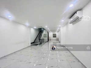 chỉ 40 triệu có ngay căn shophouse mặt tiền đường song hành hoàn thiện mới, có thang máy. vào ngay