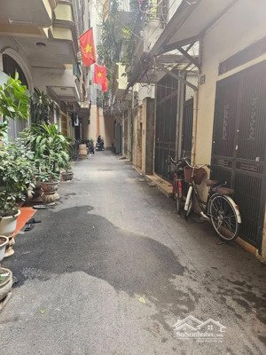 bán đất siêu hiếm tt cầu giấy phùng chí kiên