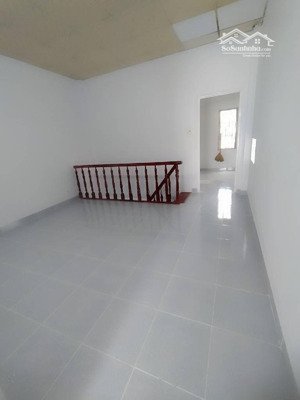 nhà chính chủ hẻm xe hoi phú định quận 8 nhỉnh 4 tỷ