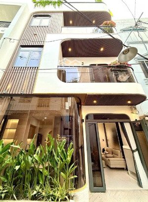 thích quảng đức p.5 phú nhuận - hxh đỗ cửa 4 tầng ngang 6 m - nhỉnh 7 tỷ