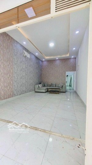 nguyễn duy cung p12 gò vấp dt 68m2 nhà 3pn (có pn tầng trệt). sát bên trường học đặng thùy trâm