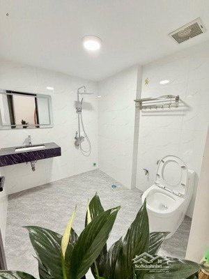 khương trung .5 tầng .6.9 tỷ full nội thất . vài bước ra ôtô.gần chợ, trường các cấp