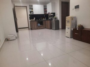 chính chủ bán căn hộ 1pn+ vinhomes grand park view vườn nhật - 47m2 - có sổ - tầng trung chỉ 2tỷ4