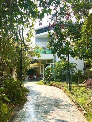 hiếm, nhà sân vườn 294m2 (14x21m) full thổ cư, hẻm xe hơi 7 chỗ, gần quốc lộ 13 mở rộng