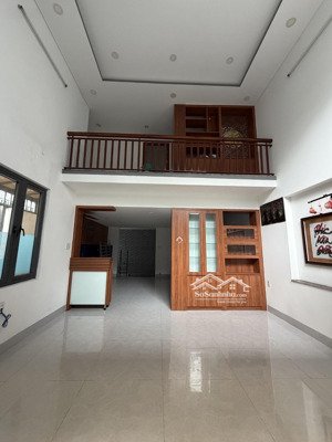 nhà 4tầng 3pn lô góc 2 mặt tiền đường nhựa 6m oto đậu đổ đường bùi tá hán, nam việt á chỉ 7.4tỷ