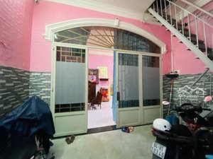 nhà hiếm đẹp, 5x 20m, dt 100m2, đường thống nhất, phường 11, giá 8,3 tỷ