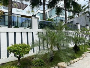 siêu biệt thự góc giá tốt nhất đường nguyễn văn hưởng thảo điền - 10x15m 4 tầng hđ 100tr giá 70 tỷ