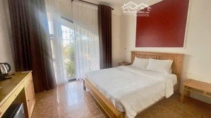 khách sạn siêu đỉnh 5 tầng 1 tum biển cửa đại hội an tp đà nẵng