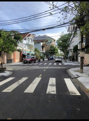 hàng hiếm đường thanh hải gần phố và gần biển - khu vực hiếm hàng bán ra