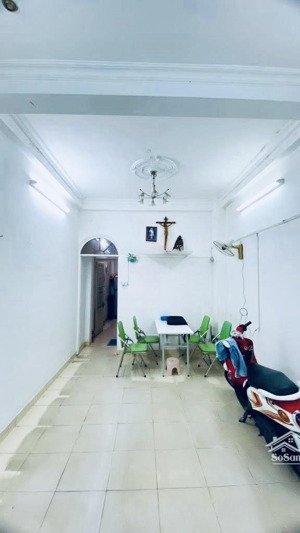 bán nhà đường hùng vương quận 10, hẻm xe hơi 6m - ngang 3,5m - dài 12m, 2tầng btct - giá chỉ 7,9tỷ