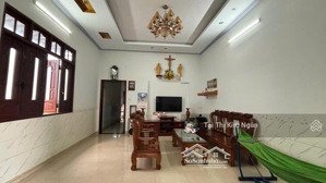 nhà có sân vườn lữ gia - lộc châu - bảo lộc - dt: 6.5m x 40m sẵn 100m2 thổ cư, đường oto