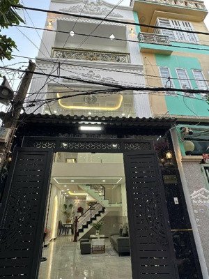 giáp tân phú nhà 3 tầng đúc hxh thông số vàng 4x13m chỉ 6.3 tỷ