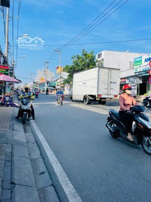 nhà mặt tiền văn tiến dũng kinh doanh sầm uất