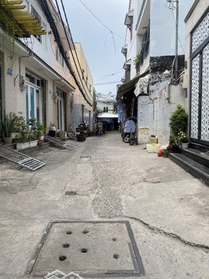 5tỷx - [4,7x21m] 100m2 - 5pn, 5wc - hẻm ôtô 1 sẹc - huỳnh tấn phát - nhà bè - 3 tầng - shr