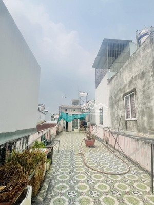 chủ xoắn bán giảm 200tr - chỉ 6.9 tỷ - diện tích khủng 120m2 - ngay chợ tân hương