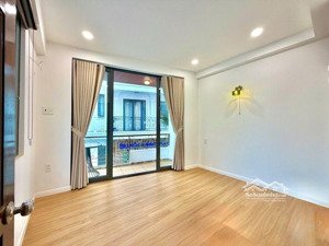 nhà đẹp tại phan xích long, q phú nhuận, hxh, 19m2, 4 tầng, 6,8 tỷ