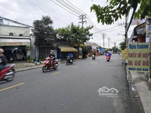 2 mặt tiền 114m2 kinh doanh sầm uất - diện tích khủng - 2 mặt tiền trước sau - thuận tiện xây mới