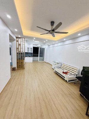 bán căn chung cư việt hưng khu h. dt 75m2 2pn tầng trung nhà đẹp ở ngay giá 4,55 tỷ