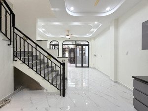 bán nhà 3 ngủ gần mt giáp phú nhuận, bình thạnh 87m2-chỉ hơn 6tỷ ngay nguyễn thượng hiền, q.gò vấp