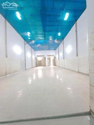 CHO THUÊ KHO LÊ ĐÌNH CẨN, BÌNH TÂN 200M2 GIÁ RẺ 17TR- NỀN GẠCH MEN SẠCH ĐẸP