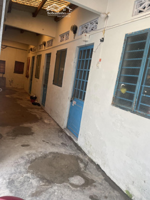 cần tiền bán gấp dãy trọ 4 phòng trước tết, hơn 100m2 giá chỉ 2.75 tỷ