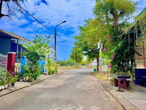 bán đất gần đh fpt giá tốt ,ngay sát bên đại học fpt