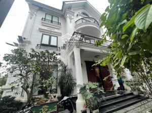 bán nhanh căn biệt thự vị trí đẹp diện tích 170m2 vinhomes riverside giá 48 tỷ liên hệ 