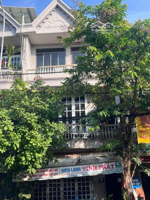 bán nhà mặt tiền huyền trân công chúa nhà 1tr3l + vị trí kd + giá chỉ 8 tỷ 6