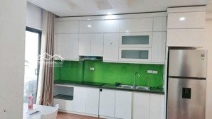 cho thuê căn hộ tại 90 nguyễn tuân giá 13tr/ tháng, vào ở được luôn