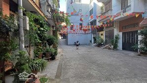 bán nhà phạm văn đồng - phân lô ô tô đỗ cửa - khu dân trí cao, cán bộ cao cấp - 37m2