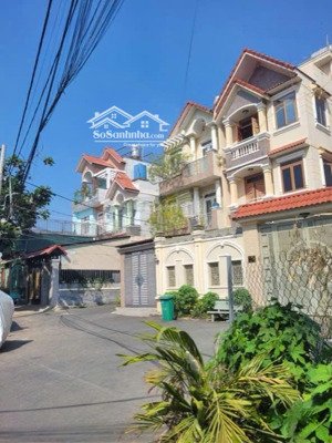 nhà 3 lầu 114m2 sân xe hơi đường quốc lộ 13 gần vạn phúc thủ đức, giá tốt 7,8 tỷ