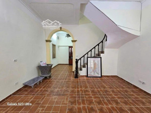 chính chủ bán nhà dân xây phố vĩnh phúc tt quận ba đình - lô góc 2 mặt thoáng dt 55,4m2 - nhỉnh 9tỷ