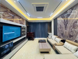 siêu phẩm nhà phố lê hồng phong thang máy full nội thất nhập khẩu