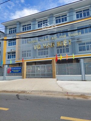 bán đất full thổ quận 8, p15 lưu hữu phước, dt lớn ngang rộng 5m, giá siêu hời 6,3 tỷ tặng nhà c 4.