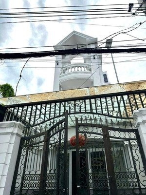 cho thuê nhà mặt tiền bắc sơn - vĩnh hải, nam nha trang dt: 108,9m2 ngang 5m đường 16m