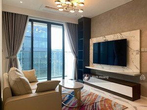 the crest: cho thuê căn hộ 2pn- full nội thất- có bồn tắm- 45 triệu