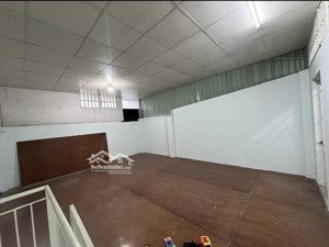 nhà trệt lửng - mặt tiền đường xe tải - huỳnh tấn phát, q7 - shr - từ 8 tỷ