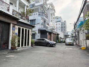 sát vách phú nhuận - hxt thông - 5x22m - 3 tầng btct - hơn 10 tỷ tl