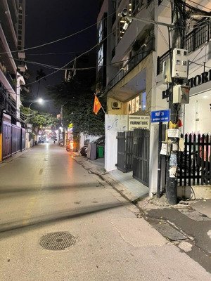 bán nhà, quận tây hồ, cách phố 20m, khu dân trí, nhiều người nước ngoài sinh sống,