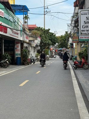 bán nhà đất trục chính chợ xuân bách - tặng biệt thự 4 tầng - 240m2 - full thổ cư - đỉnh phẩm