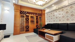 bán nhà mặt tiền ngô thời nhiệm, phường 6, quận 3, dt: 6.7x7.5m, trệt 3 lầu, giá: 23.5 tỷ