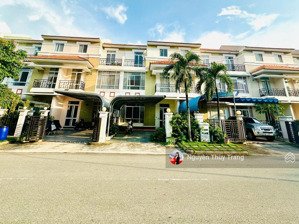 cần cho thuê căn biệt thự giá rẻ tại oasis 1 thuận an nhà đẹp i hình - 4n 4wc 1 trệt 2 lầu