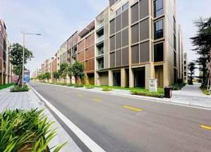 soho the global city sát đỗ xuân hợp, gần khu nhạc nước & wiyo, 5x19m, sổ hồng sẵn