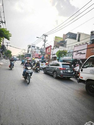 ngang 9m - kề mặt tiền song hành, thông quốc lộ 22