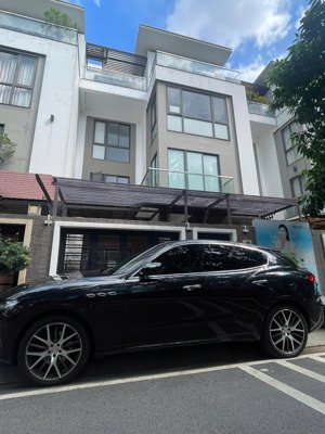 bán nhà mặt tiền khu hà đô quận 10 - 8x16m, 4 tầng có hđt 90 triệu/tháng giá 75 tỷ thương lượng.