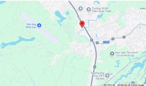 gần đại học lớn gần ga metro giao thông thuận lợi